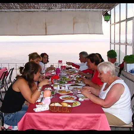 Hotel Sato *